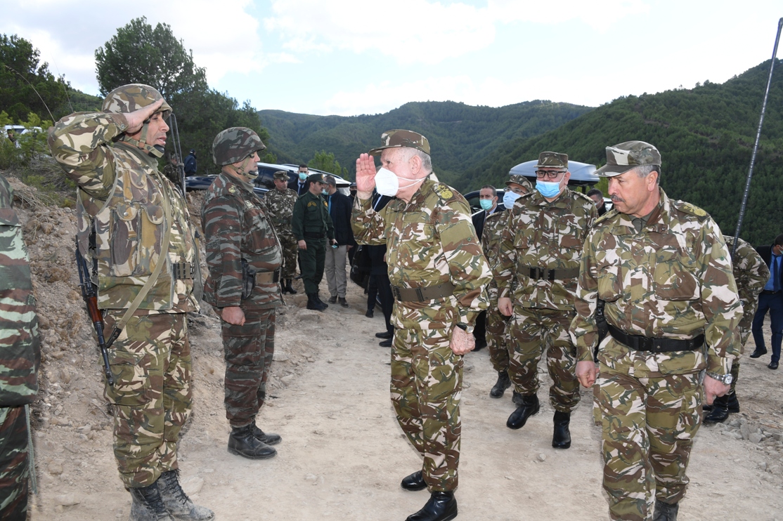 ANP : Chanegriha à Tipasa suite à la réussite de l’opération antiterroriste menée à Messelmoune