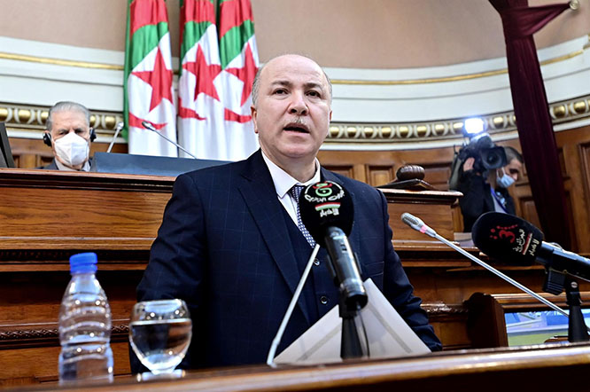 Benabderrahmane : « la fraude et l’évasion fiscales ont atteint des niveaux intolérables »