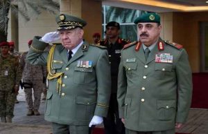 Le Général d’Armée Chanegriha s’entretient avec le secrétaire-adjoint de la Garde nationale koweïtienne