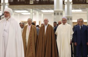 Le Président Tebboune accomplit la prière de l’Aïd El-Fitr à Djamaâ El-Djazaïr