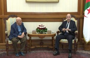 Le président de la République reçoit le moudjahid et écrivain Rachid Boudjedra
