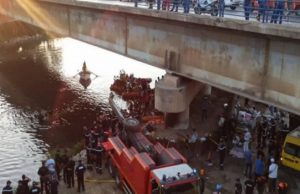 Alger : 18 morts suite à la chute d’un bus dans l’Oued El Harrach