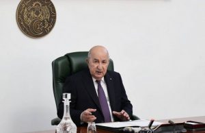 Tebboune préside une réunion de travail consacrée au secteur du commerce