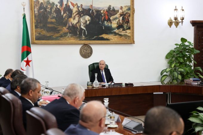 Conseil des ministres : La réalisation de trois stations dessalement de l’eau de mer approuvée