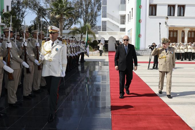 Le président de la République en visite au siège du ministère de la Défense nationale