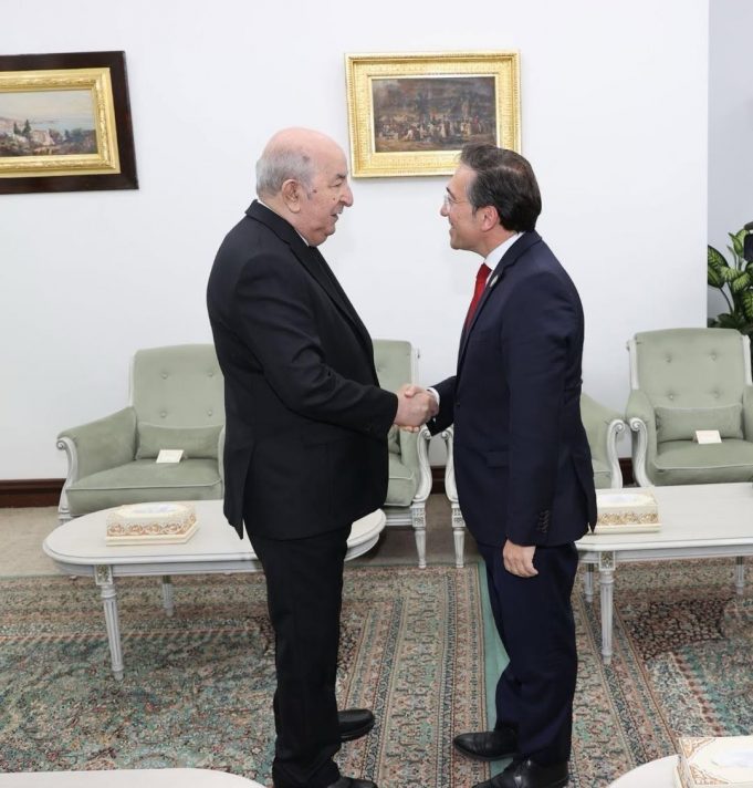 Tebboune réactive le Traité d’amitié, de bon voisinage et de coopération avec l’Espagne