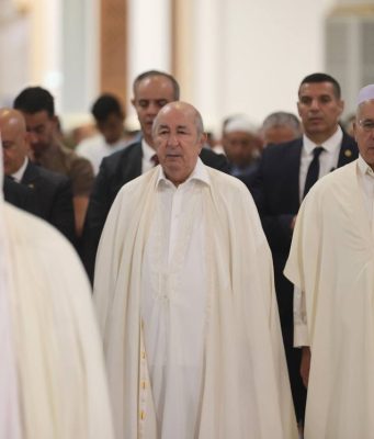 Le président de la République accomplit la prière de l’Aïd El-Adha à Djamaâ El-Djazaïr