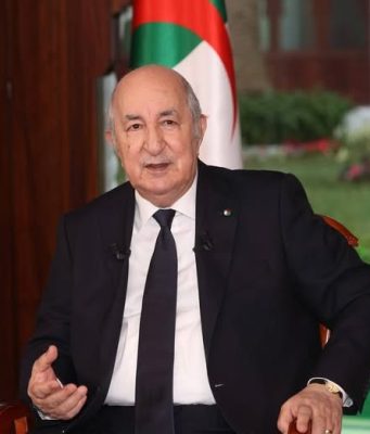 Le Président Tebboune : « La visite du pape Léon XIV, un succès marquant une étape importante dans le renforcement des relations entre l’Algérie et le Vatican »